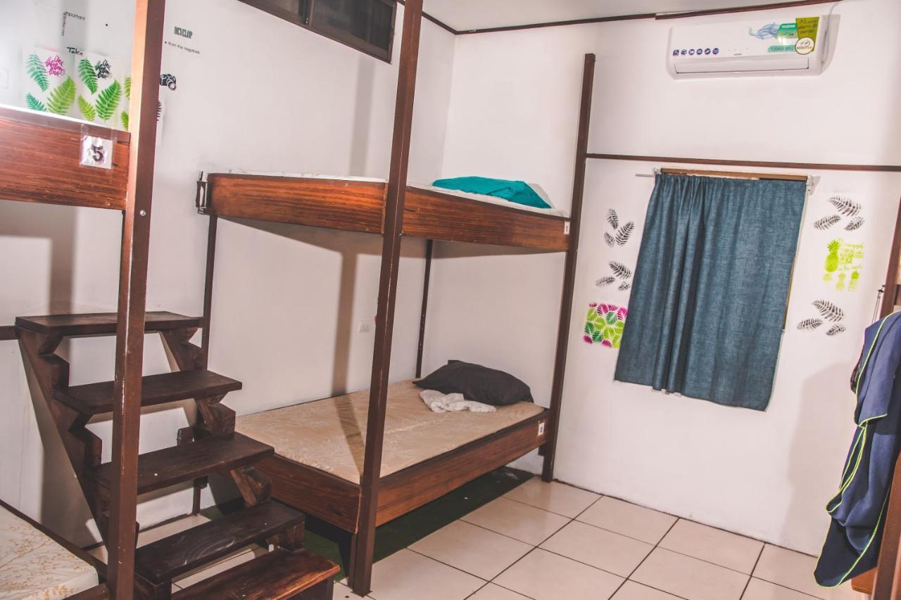 Passifloras Hostel Quepos Esterno foto